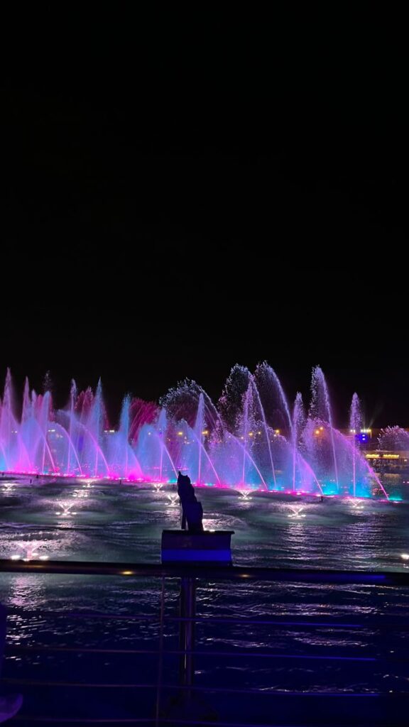 Các loại hiệu ứng vòi phun nước ấn tượng nhất cho sự kiện Tết Vòi phun nhịp nhanh – nhịp kỹ thuật số